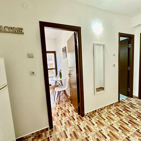 Apartament Novara 17 Κραϊόβα Εξωτερικό φωτογραφία