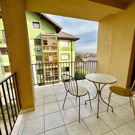 Apartament Novara 17 Κραϊόβα Εξωτερικό φωτογραφία